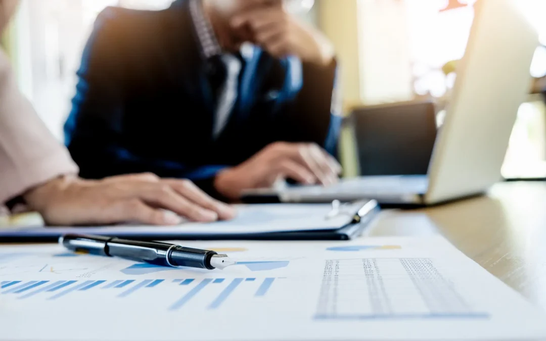 Criterio de la autoridad por los actos administrativos a una sociedad civil por diferencia en los ingresos acumulables contra los CFDI expedidos “PUE y PPD”