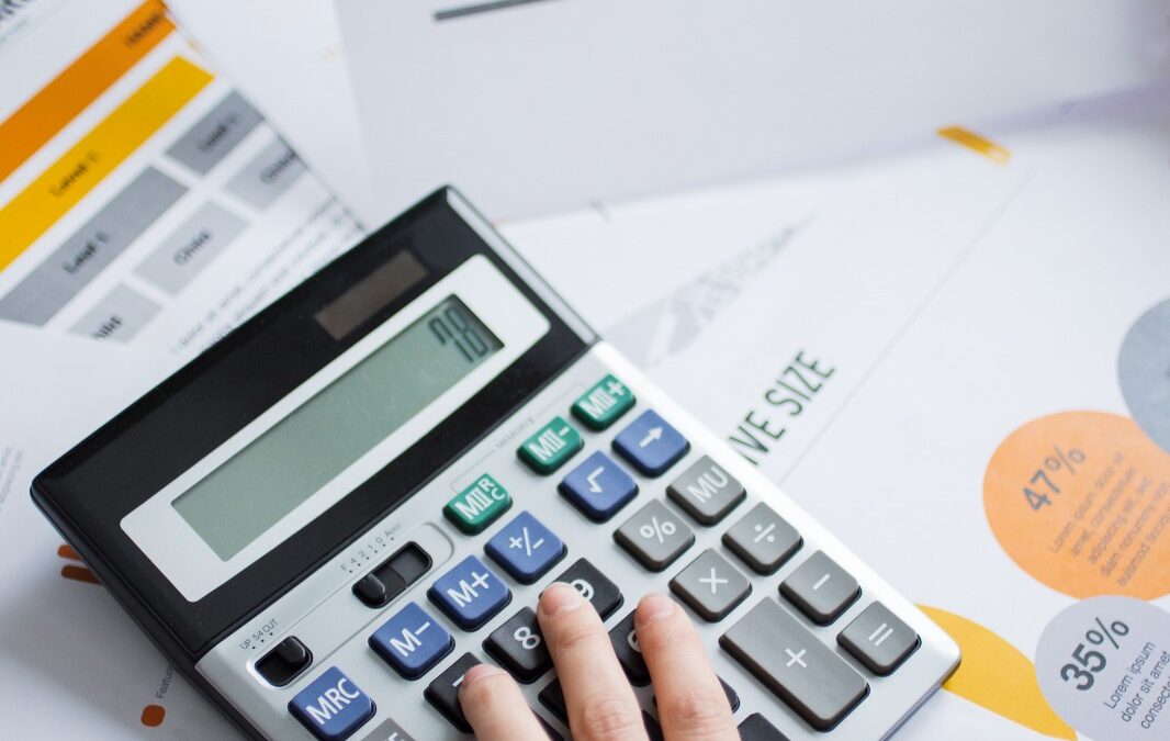 ¿Aumento o Disminución de Capital? Tiempo de Conservación de la Contabilidad